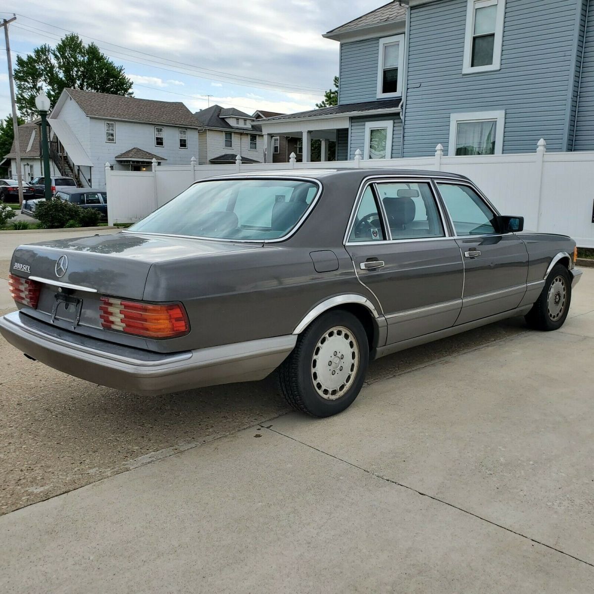 1988 Mercedes-Benz S-Class 300 SEL - photo 6