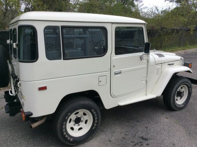 1983 Toyota Land Cruiser FJ40 - photo 10