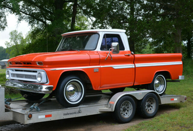 ORIGINAL/SURVIVOR 1966 CHEVROLET C10 SWB FLEETSIDE PICKUP TRUCK 1966 Chevrolet C-10 SWB FLEETSIDE PICKUP TRUCK W/AIR CONDITIONING