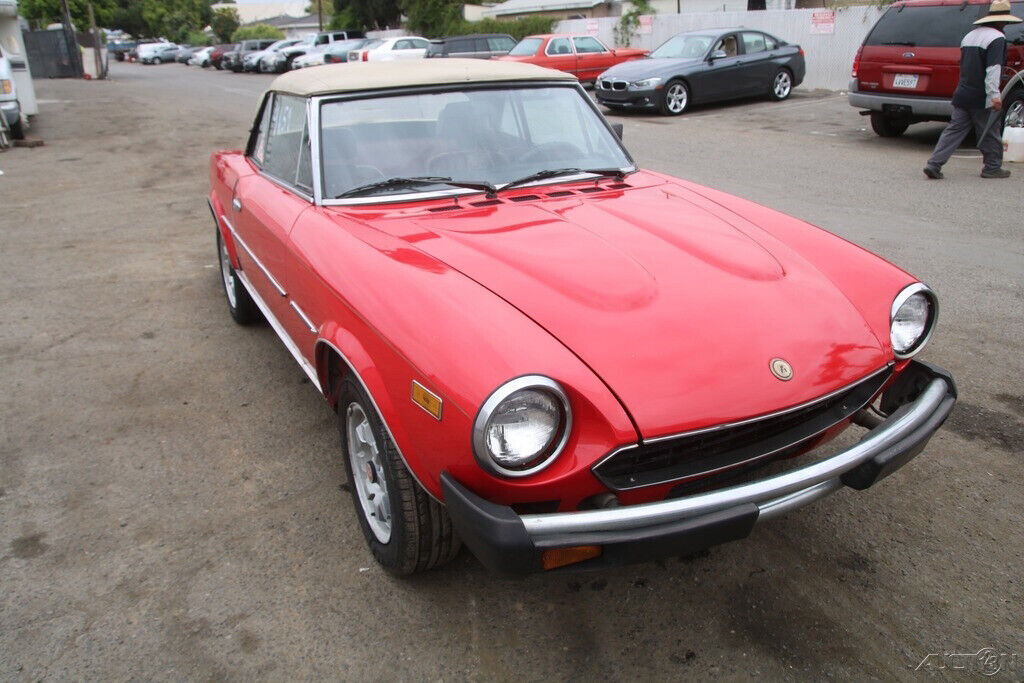 1982 Fiat 2000 Spider - photo 10