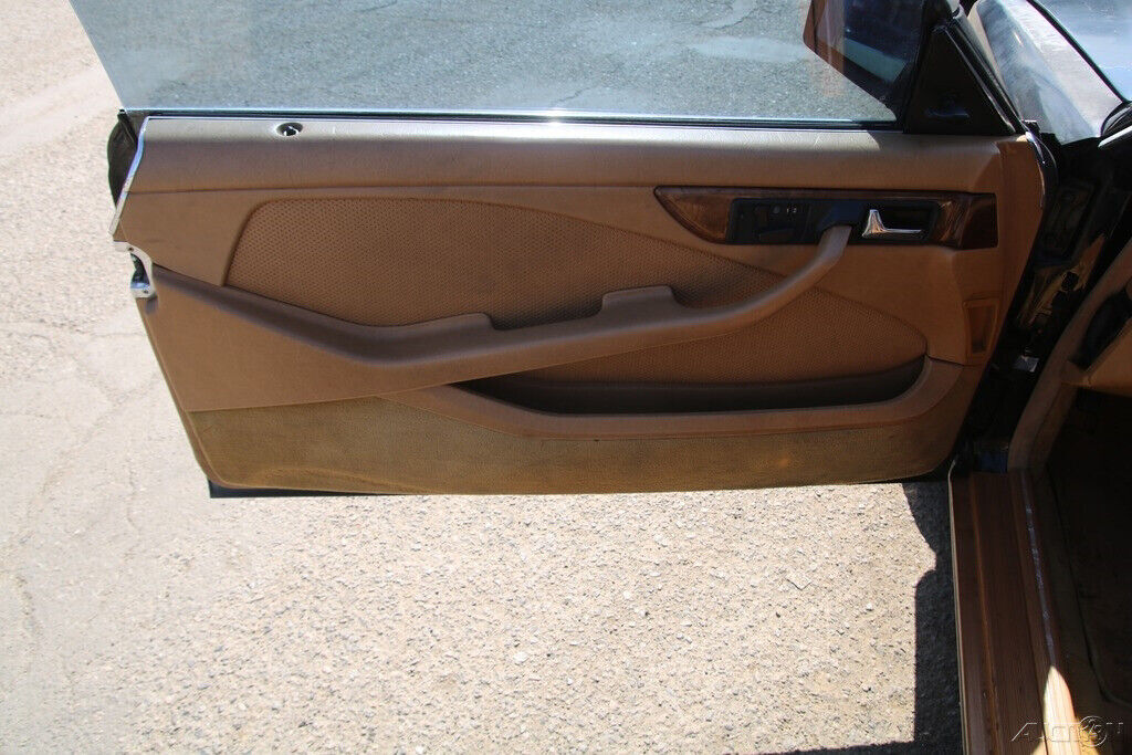 1985 Mercedes-Benz 500-Series 500 SEC - photo 10