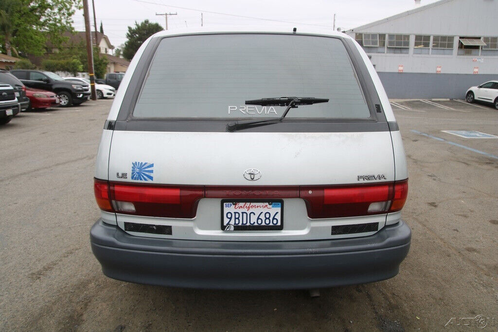1993 Toyota Previa LE - photo 5