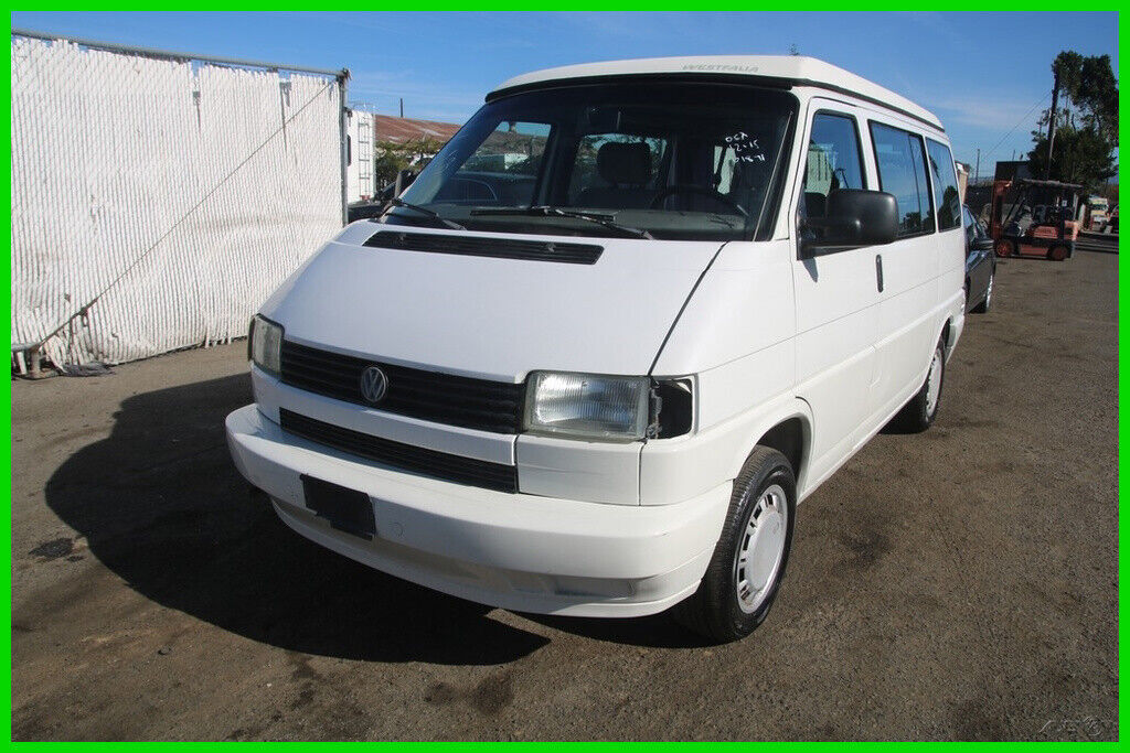 (OSA) 1993 Volkswagen Eurovan MV 2.5 L 5 Cylinder Automatic NO RESERVE 1993 Volkswagen EuroVan MV