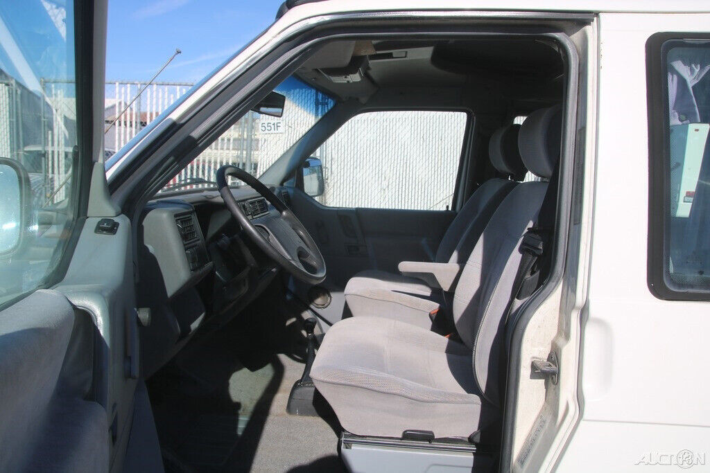 1993 Volkswagen EuroVan MV - photo 12