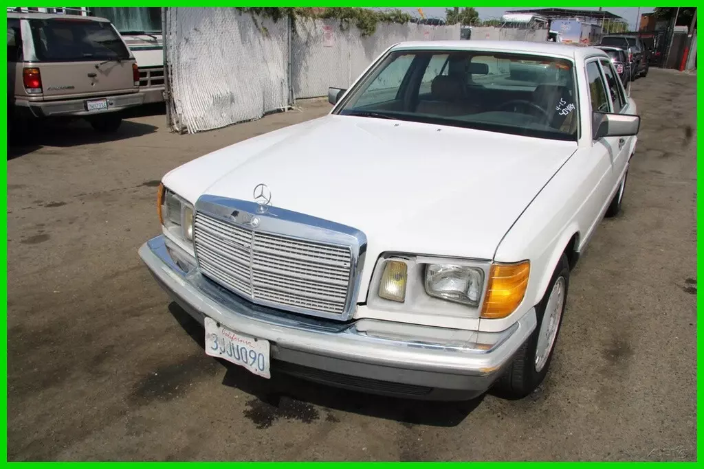 (OSL) 1985 Mercedes Benz 300SD 3.0L 5 Cylinder Turbo Diesel NO RESERVE 1985 Mercedes-Benz 300-Series 300 SD