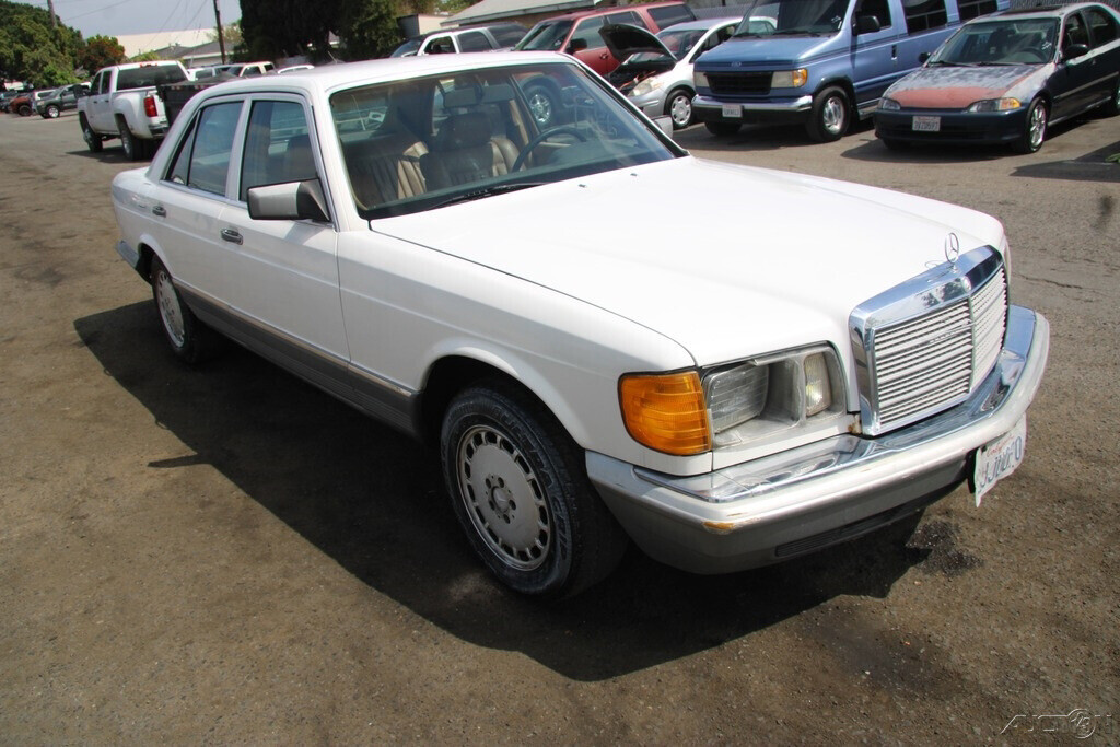 1985 Mercedes-Benz 300-Series 300 SD - photo 8