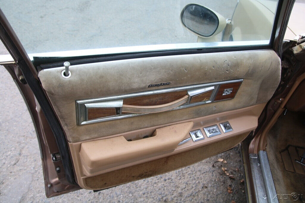 1987 Oldsmobile Cutlass Brougham - photo 11