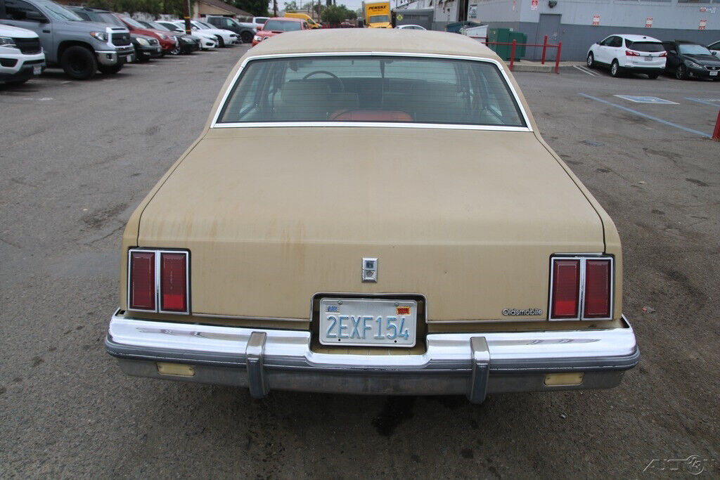 1987 Oldsmobile Cutlass Brougham - photo 5