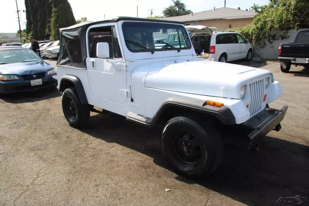 1994 Jeep Wrangler - photo 8