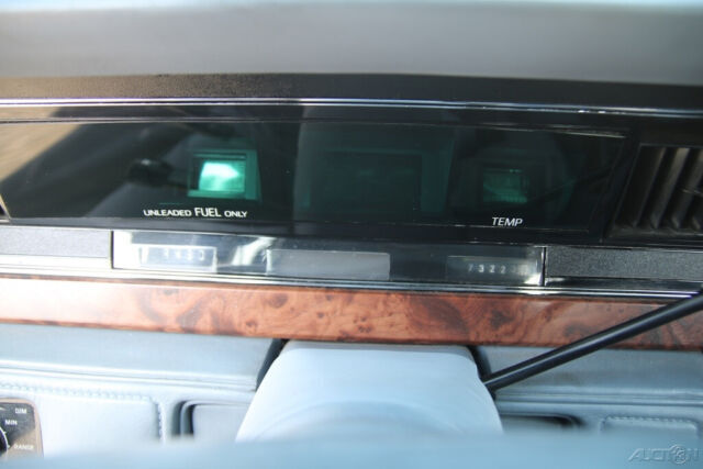 1983 Lincoln Continental - photo 13