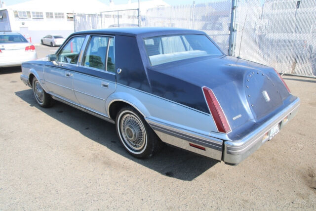 1983 Lincoln Continental - photo 4