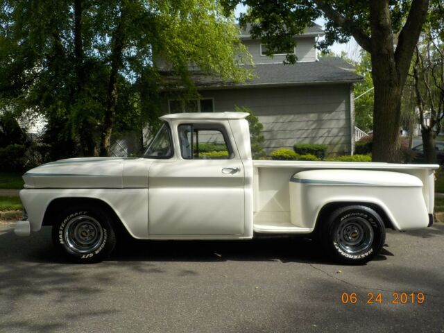 1962 Chevrolet C-10 GMC Nice truck It was built to handle! - photo 3