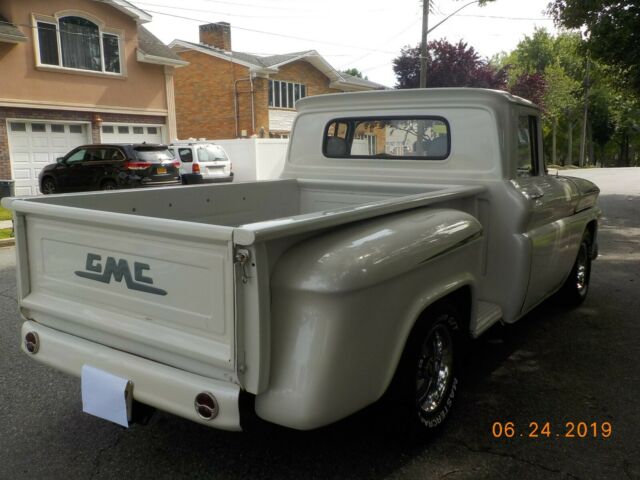 1962 Chevrolet C-10 GMC Nice truck It was built to handle! - photo 4