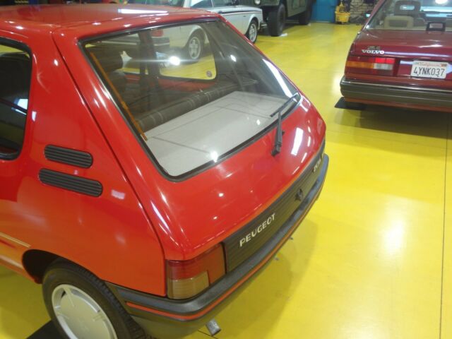 1991 peugeot 205 - photo 2