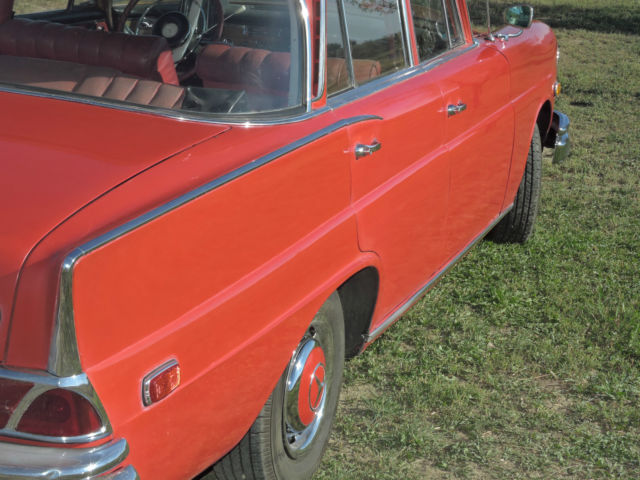 1963 Mercedes-Benz 200-Series 220sb - photo 10