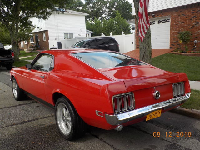 1970 Ford Mustang 302 4v high Performance engine very fast car! - photo 3