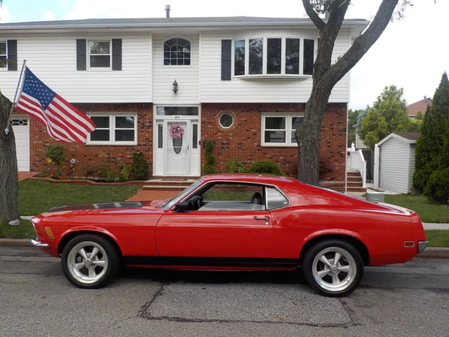 1970 Ford Mustang 302 4v high Performance engine very fast car! - photo 5