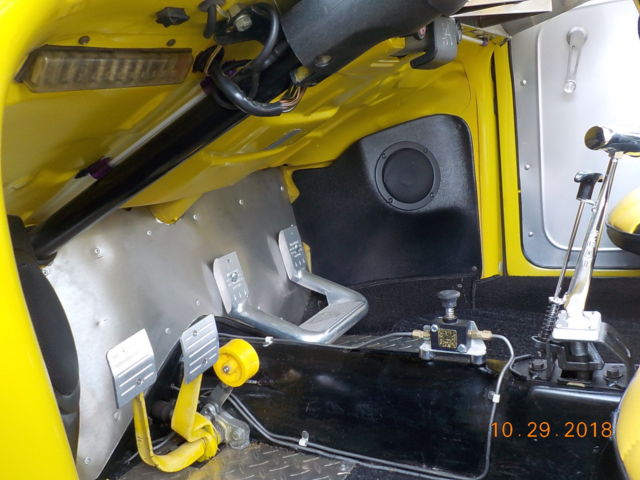 1977 Volkswagen Beetle - Classic Very Clean Car Total Headturner! - photo 3