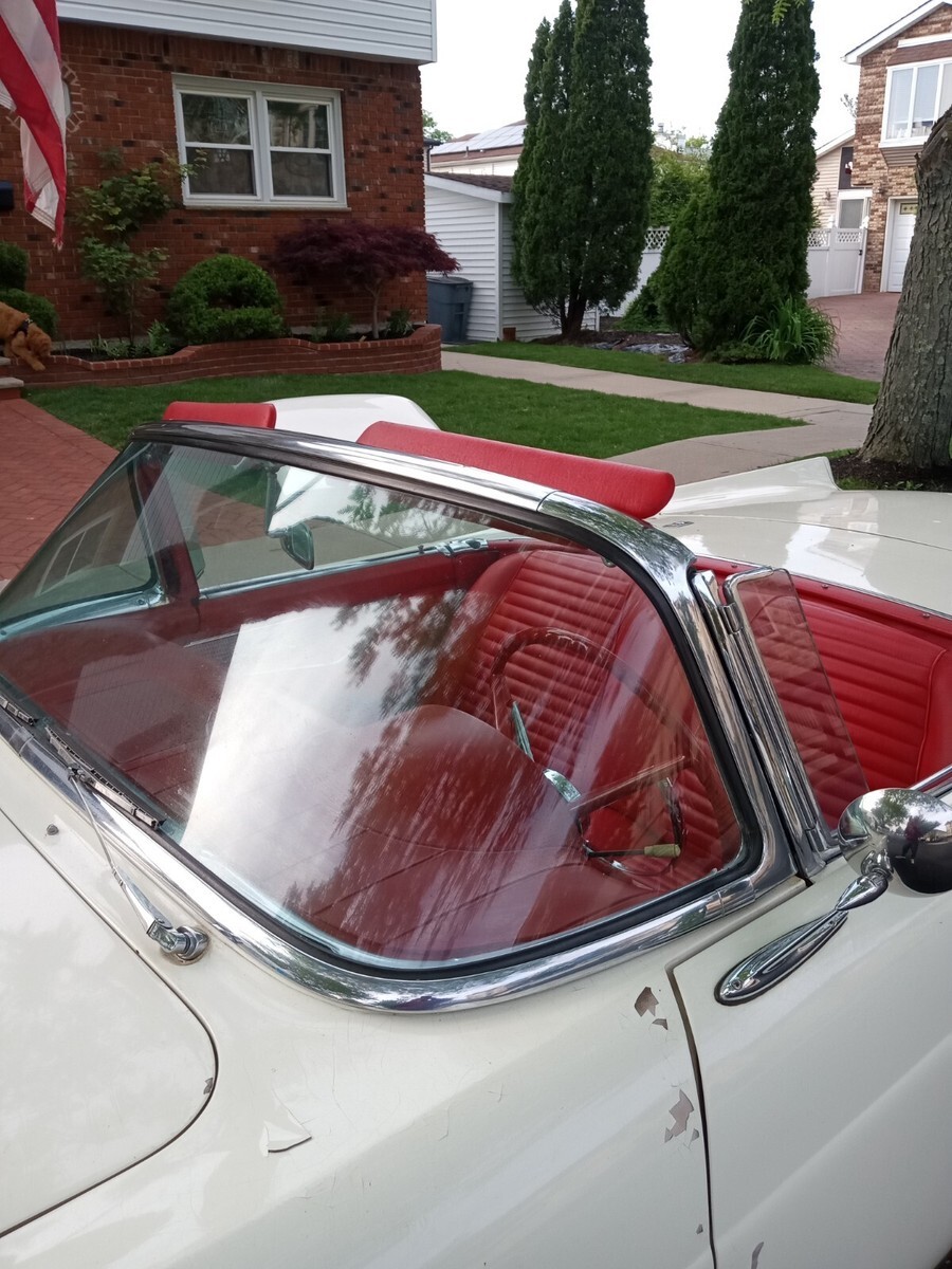 1957 Ford Thunderbird Roadster, frame restoration... Wow for sale at low price! - photo 6
