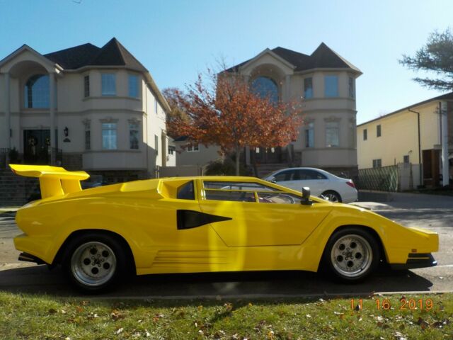 1988 Replica/Kit Makes Lamborghini Countach...The World Most Exotic Car!
