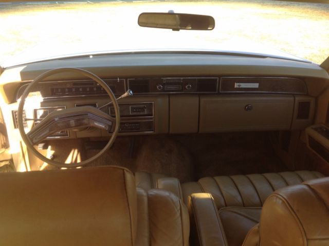 1977 Lincoln Continental - photo 6