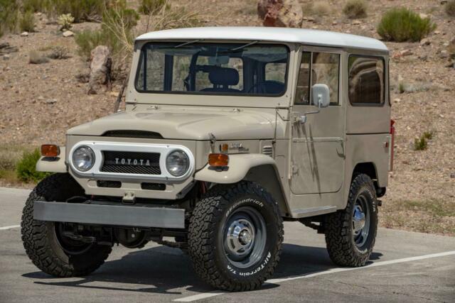 OUTSTANDING 1973 TOYOTA LANDCRUISER FJ40 ZERO RUST OR DAMAGE ALL ORIGINAL 1973 Toyota Land Cruiser RUST FREE DAMAGE FREE FJ40 ALL ORIGINAL