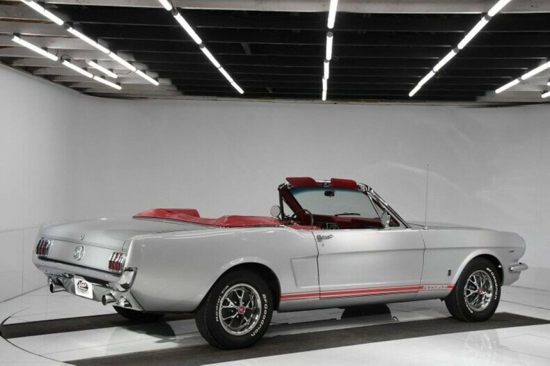 1966 Ford Mustang - photo 3
