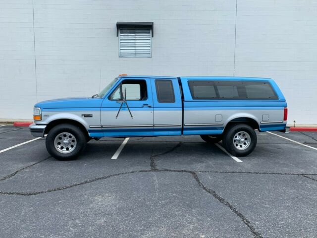 1993 Ford F-250 XLT - photo 2