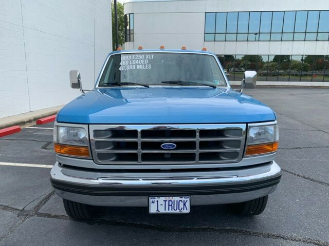 1993 Ford F-250 XLT - photo 6