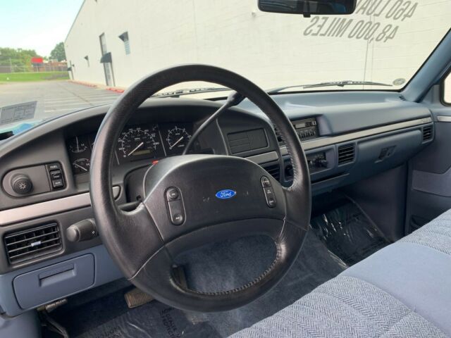 1993 Ford F-250 XLT - photo 9