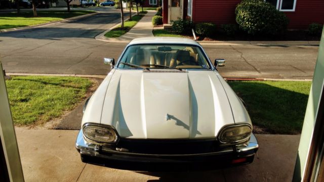 1992 Jaguar XJS V12 - photo 3
