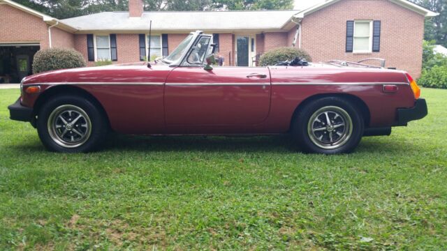 1979 MG MGB Convertible - photo 4