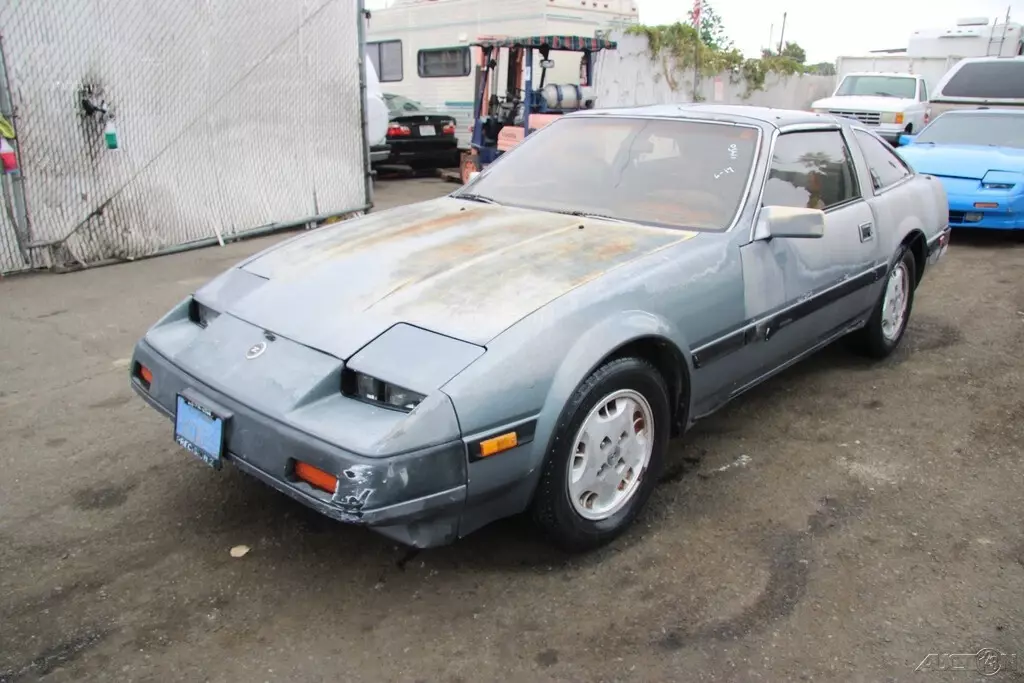 1984 Nissan 300ZX 2+2 - photo 2