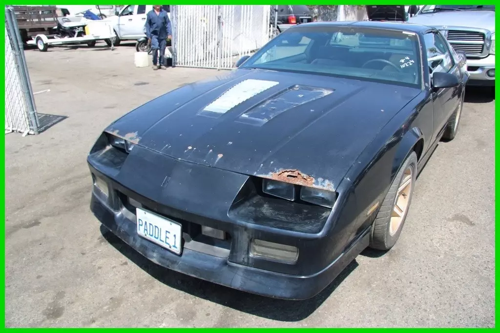 (OVW) 1986 Chevrolet Camaro Z28 5.0 L V8 NO RESERVE 1986 Chevrolet Camaro Z28