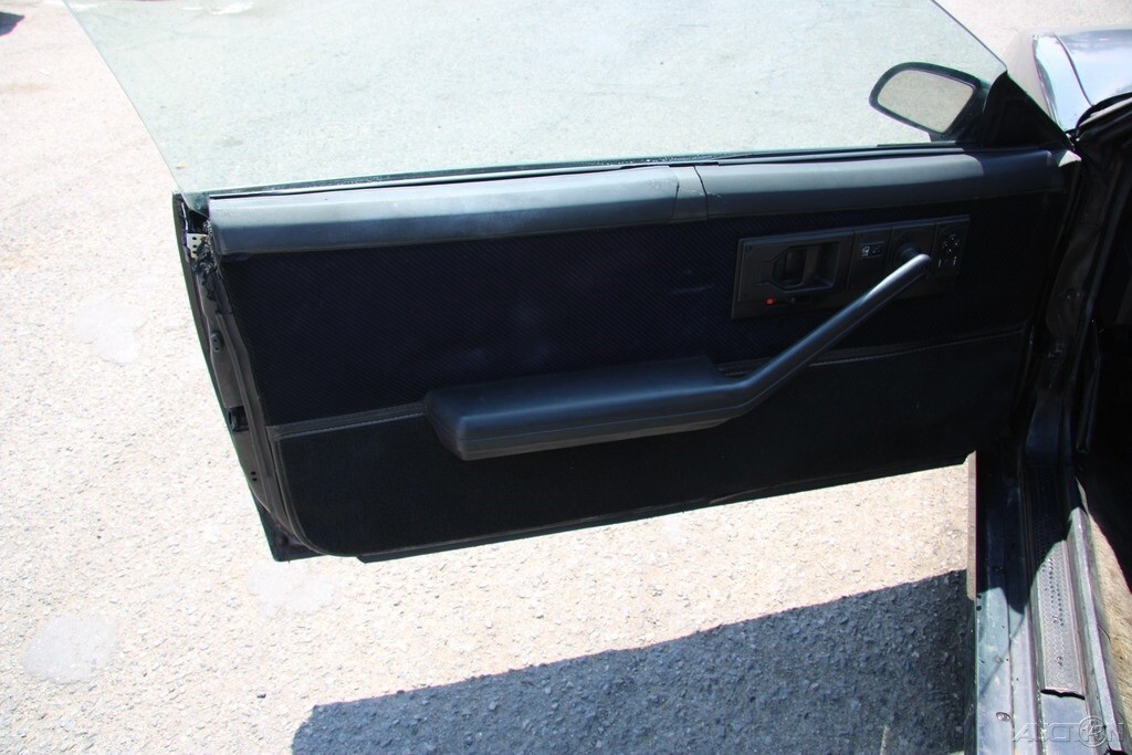 1986 Chevrolet Camaro Z28 - photo 12