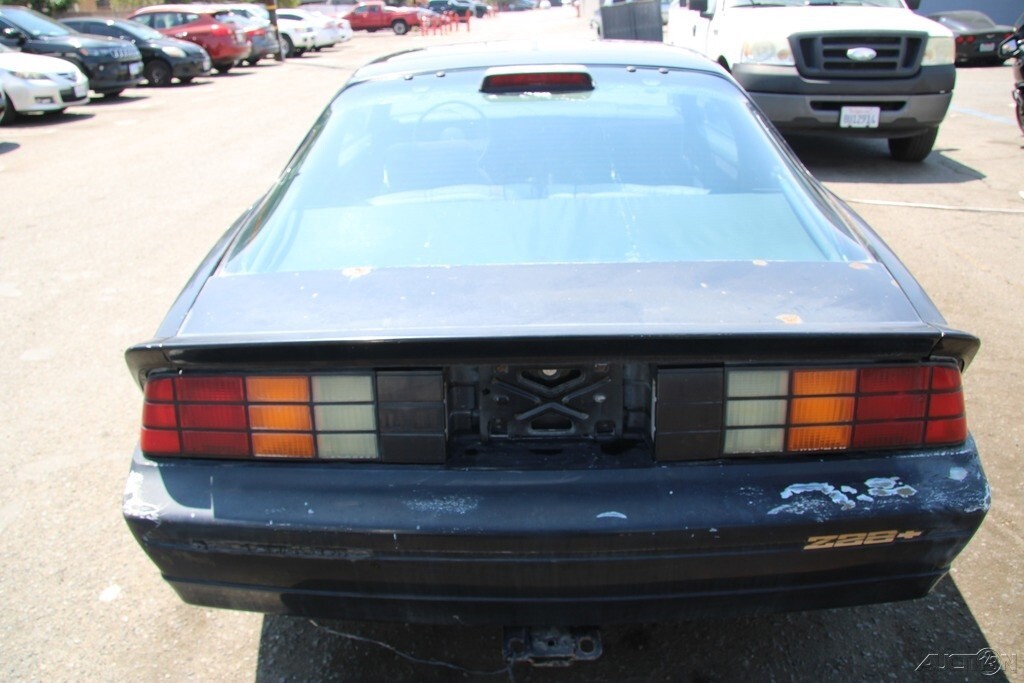 1986 Chevrolet Camaro Z28 - photo 5