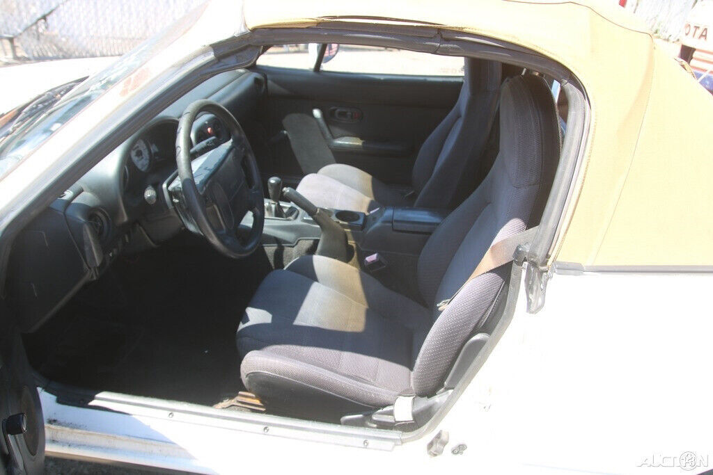 1990 Mazda MX-5 Miata - photo 12