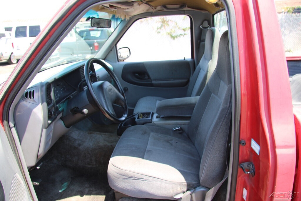 1994 Mazda B-Series Pickups - photo 12
