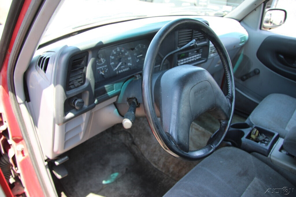 1994 Mazda B-Series Pickups - photo 13