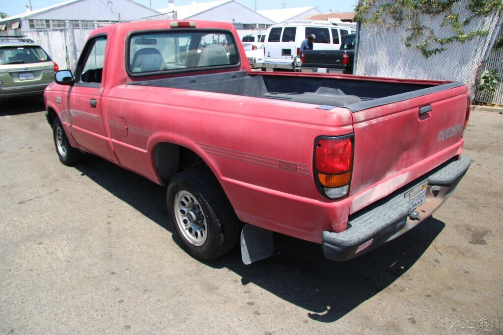 1994 Mazda B-Series Pickups - photo 4