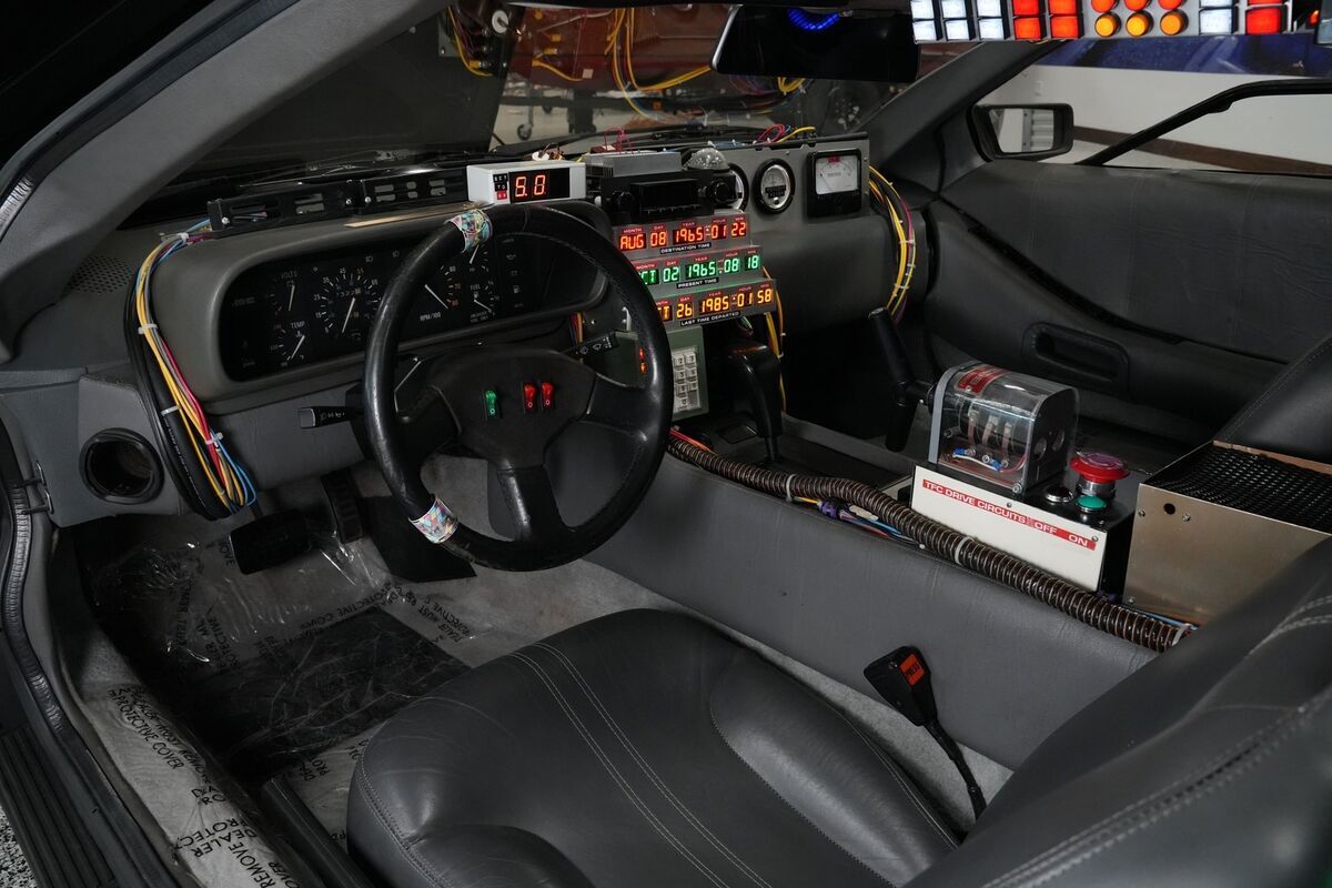 1981 DeLorean DMC-12 - photo 11