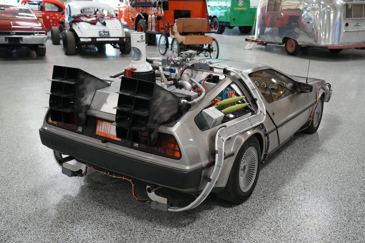 1981 DeLorean DMC-12 - photo 5