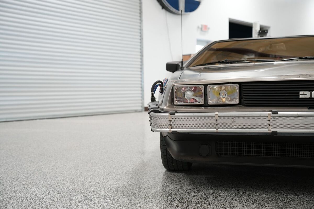 1981 DeLorean DMC-12 - photo 6