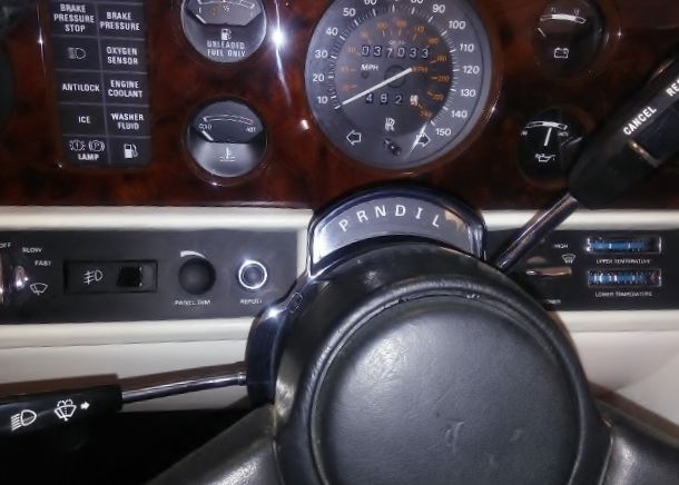 1989 Rolls-Royce Corniche II Convertible - photo 12