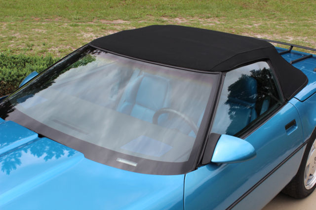 1989 Chevrolet Corvette Convertible Owned by Stephen King Collectible - photo 11