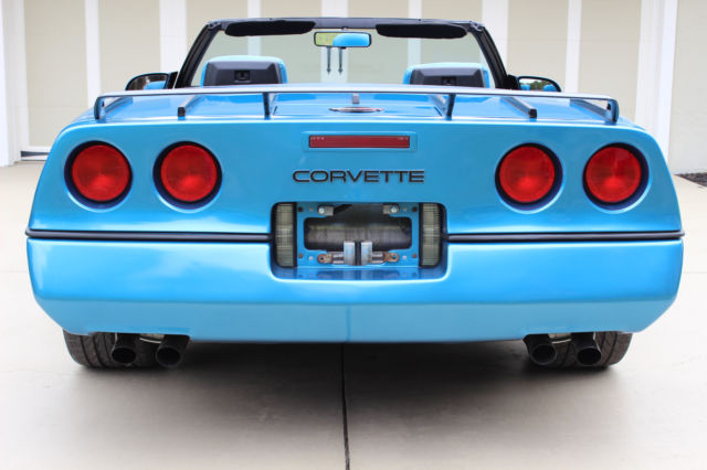 1989 Chevrolet Corvette Convertible Owned by Stephen King Collectible - photo 7