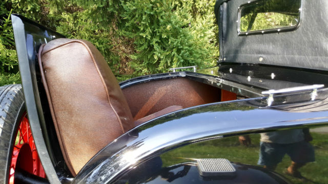 1929 Ford Model A 1929 Roadster Convertible Rumble Seat Ahooga Horn - photo 10