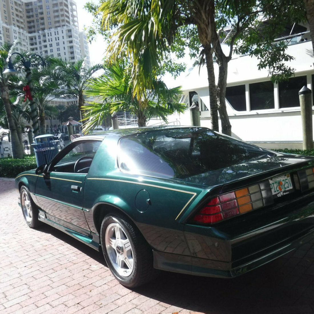 1992 Chevrolet Camaro 25TH Anniversary Edition RS - photo 6