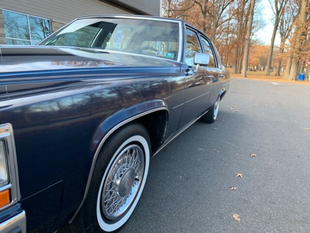 1984 Cadillac DeVille - photo 10