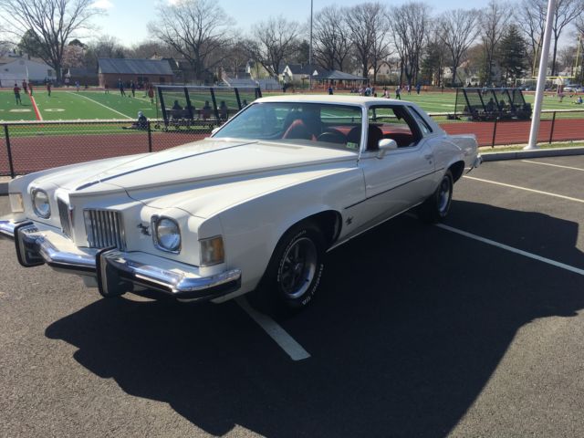 PA CAR SHARP CAR BEST COLOR COMBO DRIVE ANYWHERE RUNS OUT 100 PERCENT 1973 Pontiac Grand Prix